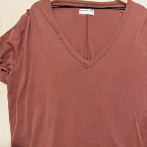 We The Free Women's V-Neck Top